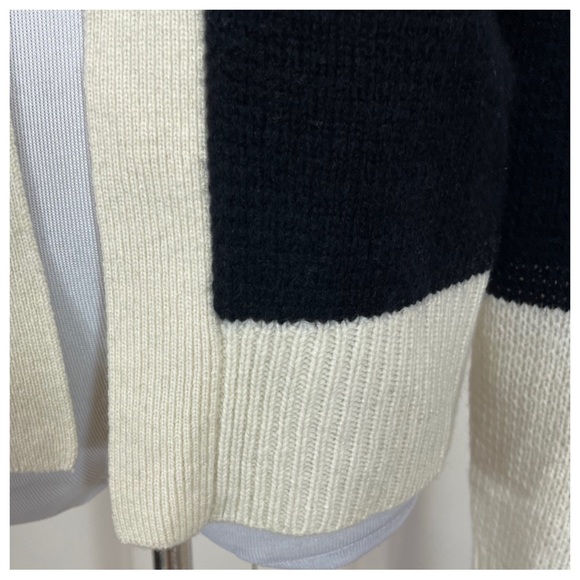 Cashmere! Neiman Marcus The Cashmere Collection cardigan - Picture 4 of 7